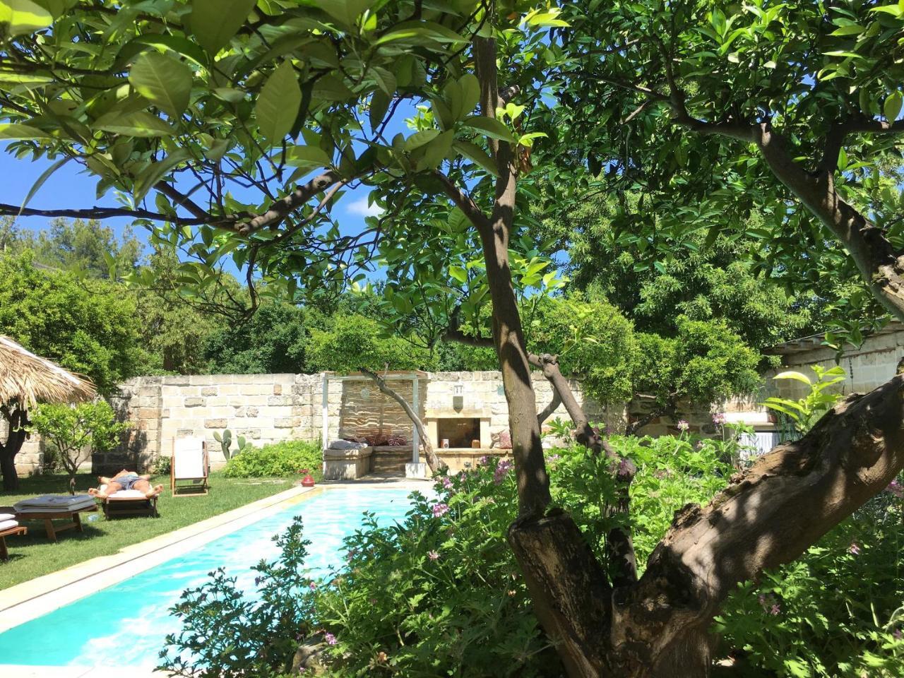 לצ'ה Masseria Lu Iundulu מראה חיצוני תמונה